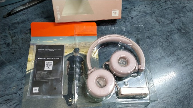 Накладные наушники JBL Tune 500 Pink