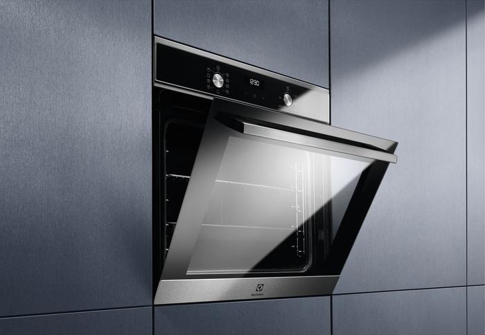 Встраиваемый духовой шкаф Electrolux EOD5H70BX