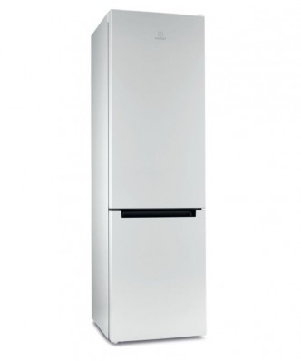 Двухкамерный холодильник Indesit DS 4200 W