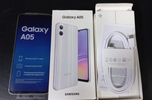 Смартфон Samsung Galaxy A05 4/64Gb серебристый