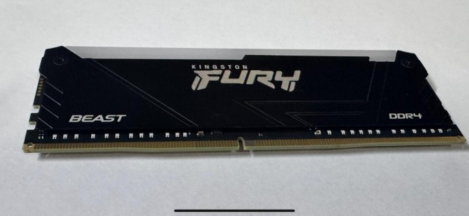 Модуль памяти Kingston Fury KF426C16BB2A/16 DDR4