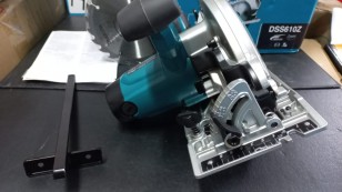 Дисковая пила Makita LXT DSS610Z