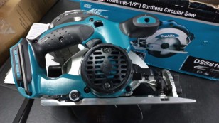 Дисковая пила Makita LXT DSS610Z