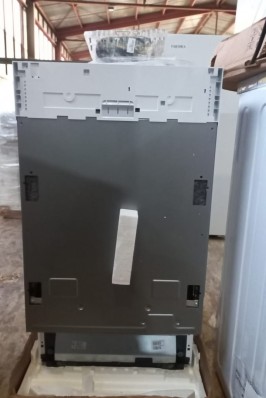 Посудомоечная машина Indesit DIS 1C69 B