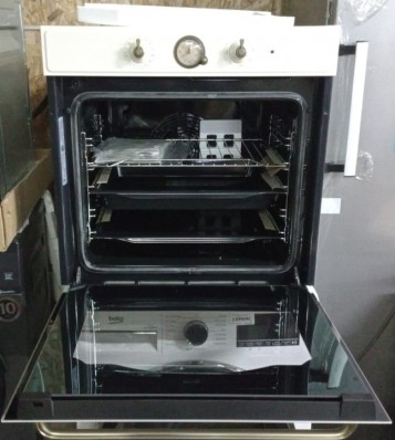 Электрический духовой шкаф Gorenje BOS67371CLI