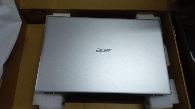 14" Ноутбук Acer Swift 3 SF314-43-R16V серебристый