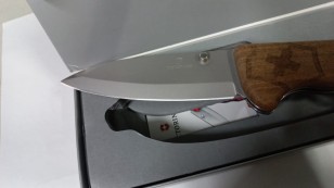 Нож перочинный Victorinox Evoke Wood (0.9415.D630)