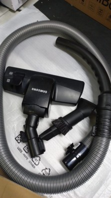 Пылесос Samsung VCC8835V37/XEV