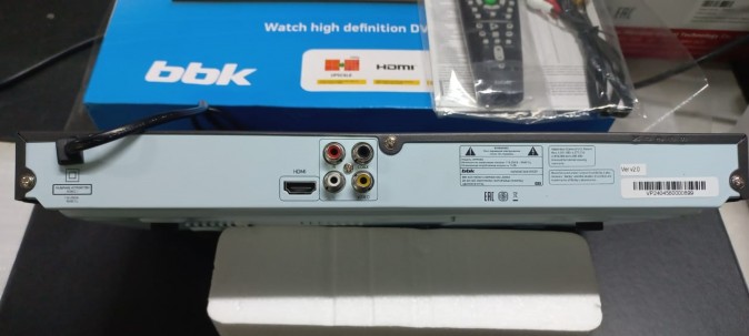 DVD-плеер BBK DVP036S с караоке