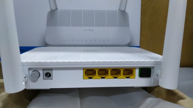 Wi-Fi маршрутизатор (роутер) Cudy GP1200