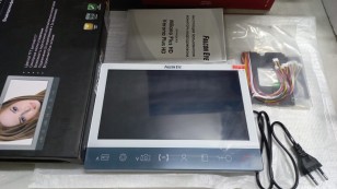 Видеодомофон Falcon Eye Milano Plus HD