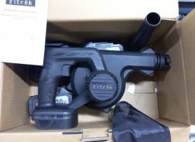 ВОЗДУХОДУВКА АККУМУЛЯТОРНАЯ ZKBL20V (1) "ZITREK" 082-2011