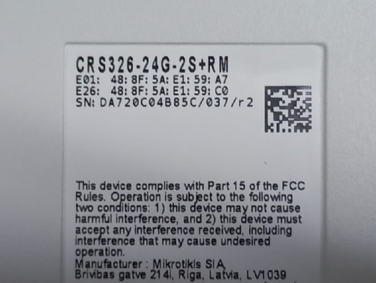 Коммуникатор MikroTik CRS326-24G-2S+RM (24 портовый)