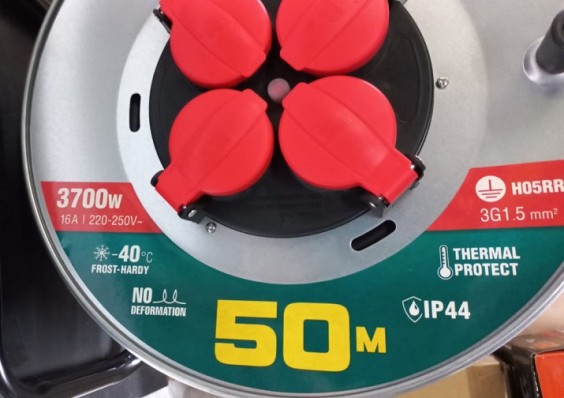 К-315 удлинитель на катушке KRAFTOOL , 50 м, 3700 Вт, 4 гнезда, IP44, КГ 3x1,5 кв мм