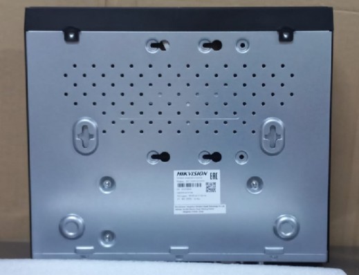 Видеорегистратор Hikvision DS-7104NI-Q1/4P/M