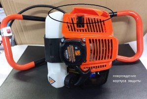 Мотобур Carver AG-52/000 бытовой 2-х такт. 1400Вт 1.9л.с.
