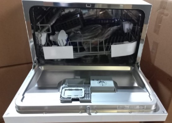 Посудомоечная машина Hyundai DT303