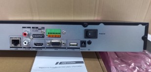 IP-видеорегистратор 8CH DS-7608NXI-K2 HIKVISION