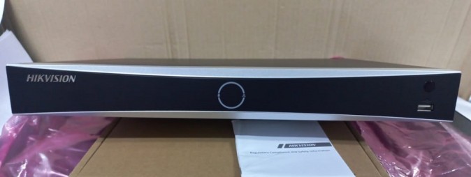 IP-видеорегистратор 8CH DS-7608NXI-K2 HIKVISION