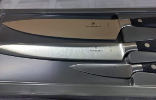 Набор ножей кухон. Victorinox Forged Chefs (7.7243.3) компл.:3шт
