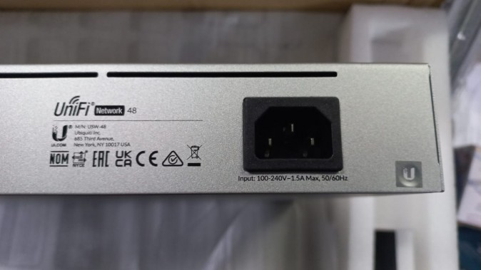 Коммутатор UBIQUITI USW-48-EU UniFi Switch 48