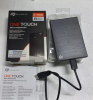 Жесткий диск внешний Seagate 2.5" 2TB One Touch Black STKY2000400 USB 3.2 Gen1 Type-A